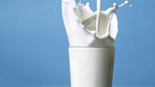 Apakah Anda Mempertimbangkan Rippling Milk? Nama susu ripple memiliki banyak